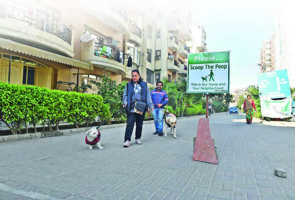 <sup></sup>Ghaziabad societies' unique method of teaching people petiquette