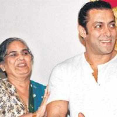 Salman's maternal grandmother passes away
