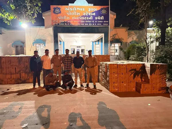 Liquor worth 2.06cr seized on NE-4 near Pungaam