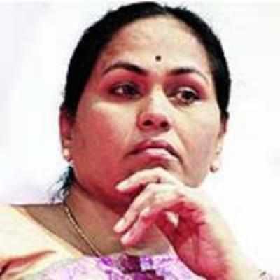 Women's safety: Shobha fires first salvo at Shettar