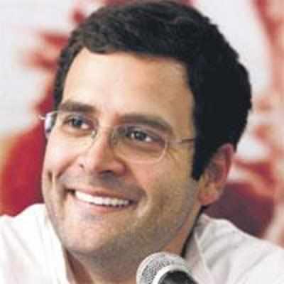 Rahul Gandhi pitches in for farmers