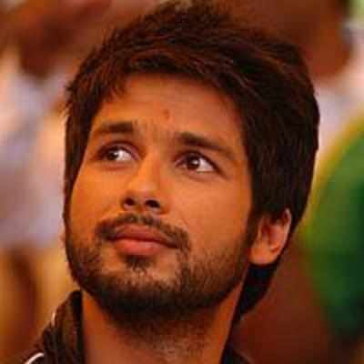 Shahid, Sonam's daddy talk