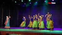 Sargam express by the senior disciples of Maneesha nrityalaya 