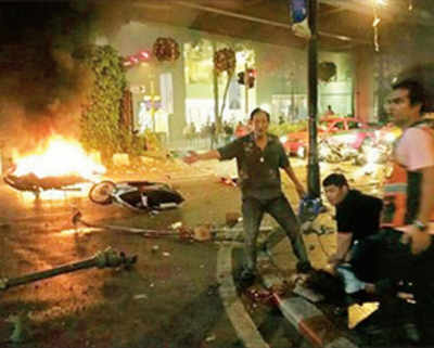 Bomb blast rocks Bangkok, 27 killed