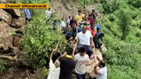 Watch: Injured carried on cart to hospital in Chamoli’s remote area 