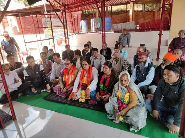Demand for separate Kanda block sparks protest in Bageshwar