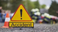 Elderly man, minor grandson dead in Chatra road accident