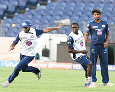 MSD’s Pune looking for bowling revival