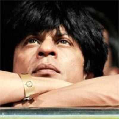 SRK retires hurt after he's booed at IPL game