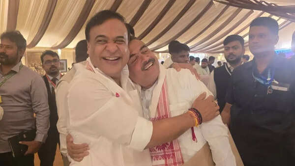 'Bad days for… you know who': Himanta-Suvendu bonhomie grabs attention at Assam govt swearing-in ceremony