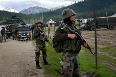 Kashmir: A day before India gears up to celebrate Independence Day, grenade blast injures four security personnel