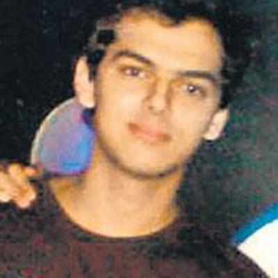 Cousin uses Orkut to seek justice for Adnan