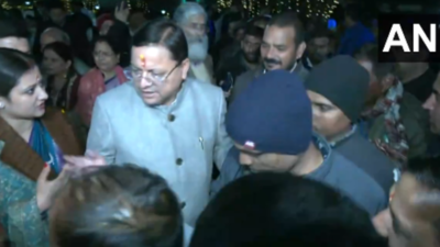Uttarakhand Tunnel Crash News Live Updates: CM Pushkar Singh Dhami felicitates families of workers rescued from Silkyara tunnel