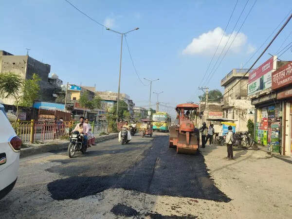 Mayor orders faster water supply line work, road restoration