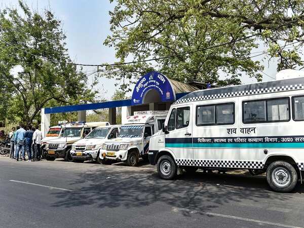 'Inefficient': UP minister's scathing letter to health officials amid Covid crisis