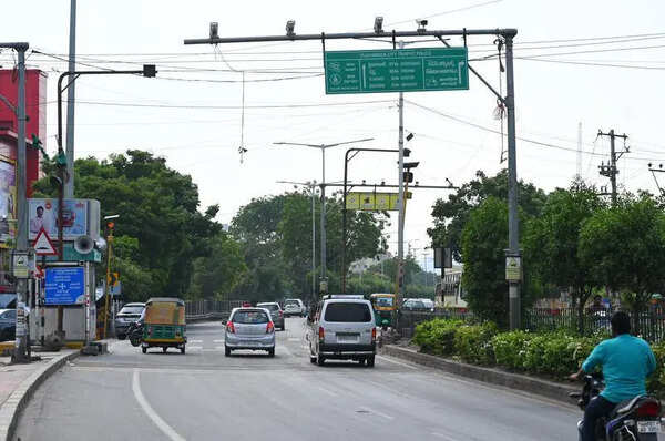 Vijayawada motorists face heat stress at traffic junctions due to missing shade nets