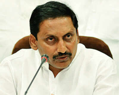 Congress to ask rebel Reddy to resign his post?