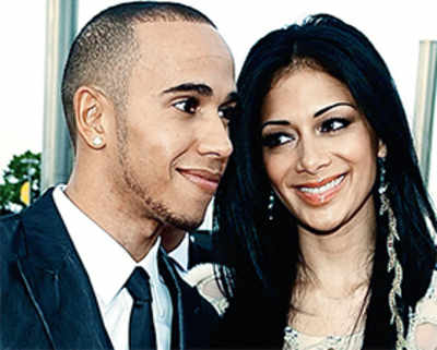 Nicole dumps Lewis after marriage row
