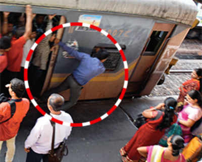 RPF pulls in parents to counsel stuntboys