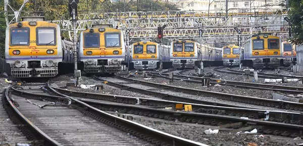 Western Railway directs AH Wheeler to vacate 55 stalls in Mumbai Central division