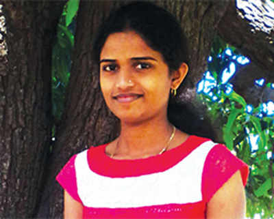 Woman knifed to death in Chembur; robbery ruled out