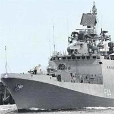 India to deploy four more warships near Somalia