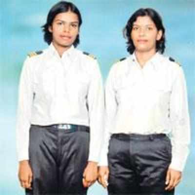 Mumbai girl is youngest pilot in India