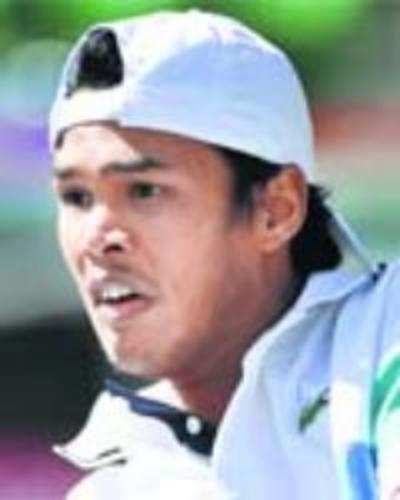 Somdev breaks first round jinx