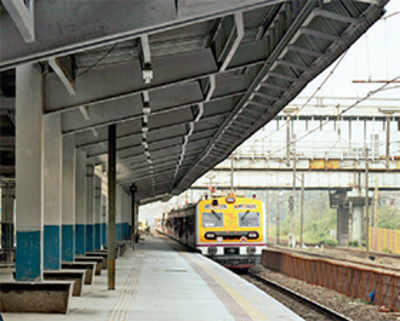 Oshiwara station all set to open before month-end