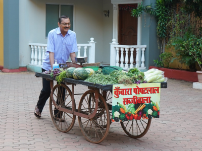 Taarak Mehta Ka Ooltah Chashmah: After losing job as journalist, Popatlal decides to sell vegetables