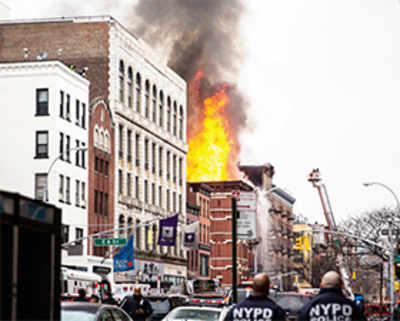 New York buildings collapse in suspected gas blast, 19 injured