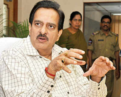 Former AP DGP alleges CM pressed him over Telangana