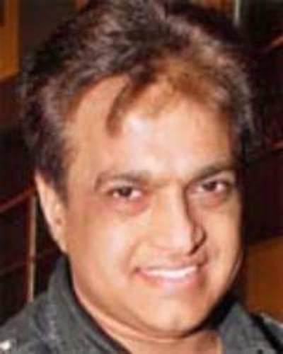 Vivek Shauq passes away