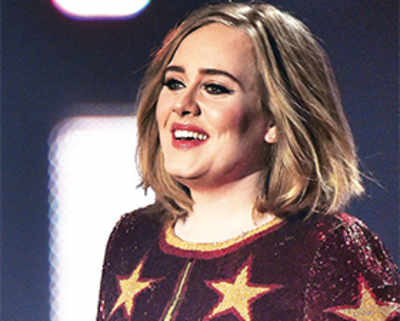 Adele to headline Glastonbury 2016