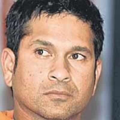 Indian fans must become better losers, says Sachin