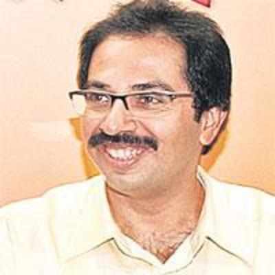 Prakash Mahajan meets Uddhav