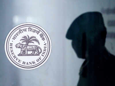Cong, Left hit out at govt for RBI reserves decision