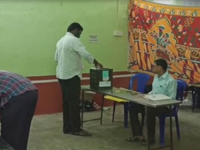 Andhra Pradesh panchayat elections 2021 live updates: 13.39% polling registered till 8.30am
