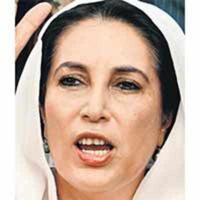 Pak frees Bhutto ahead of Negroponte's visit
