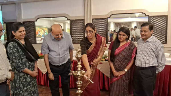Experts, policymakers emphasise on strong climate change communications