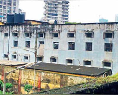 Byculla inmate death: Jail superintendent and deputy suspended for dereliction of duty
