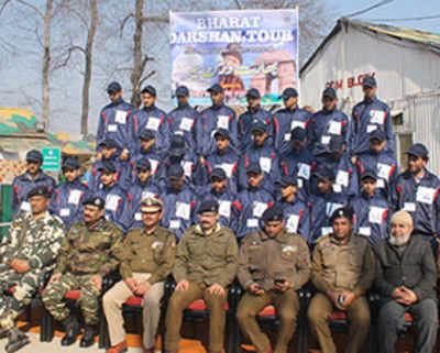 CRPF sends students on a tour of India