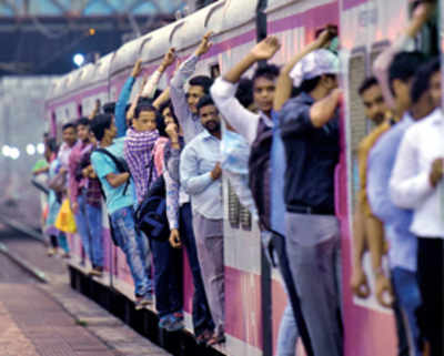 Cut ticket-holders’ free luggage to size: Western Railway audit team