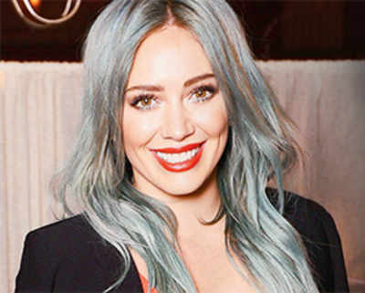 ‘Single’ Hilary Duff filming Tinder dates with an eye to make reality show