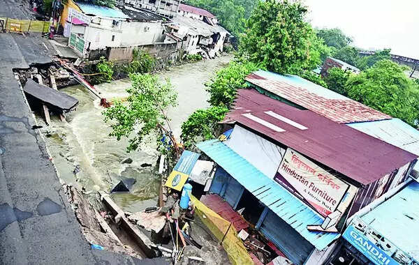 Panchsheel Square bridge to be built anew; traffic congestion set to rise