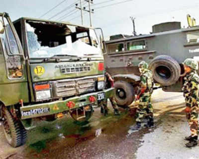 Two killed, 4 injured in attack on Army convoy