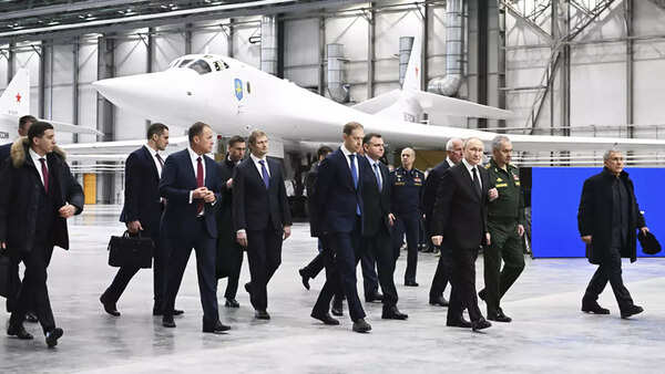 Why US campaign to isolate Russia is faltering