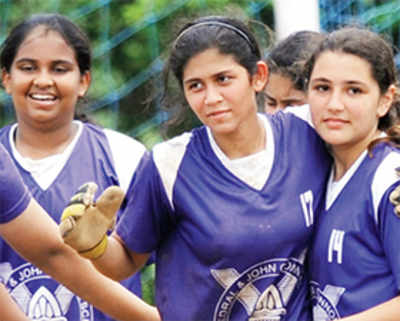 For the glove of it: Muskaan saves day
