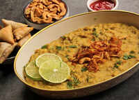 Aroma of 'Hyderabadi Haleem' whirls across city during Ramadan 