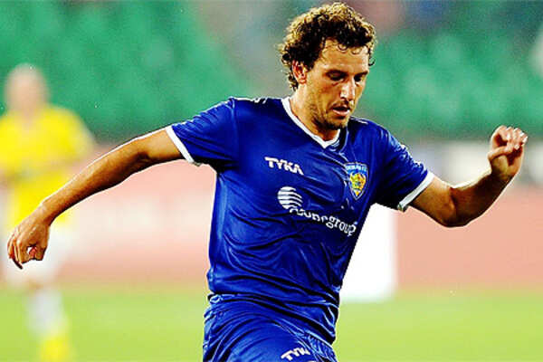 ISL: Elano misses penalty, Chennai draw with Pune
